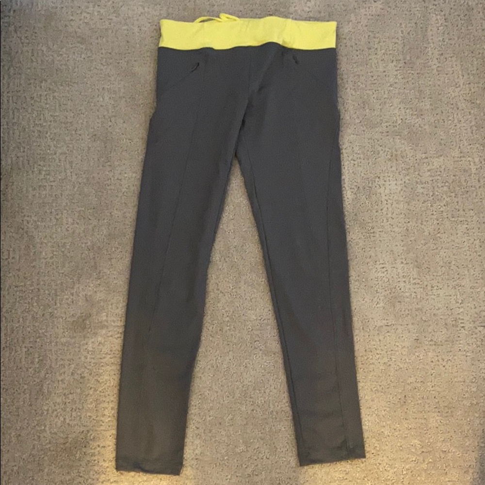 Joe Fresh Crop Tight